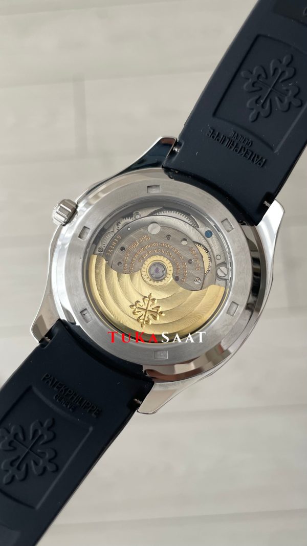Patek Philippe Aquanaut Siyah Kadran 5167 Silver 40 mm Replika Saat