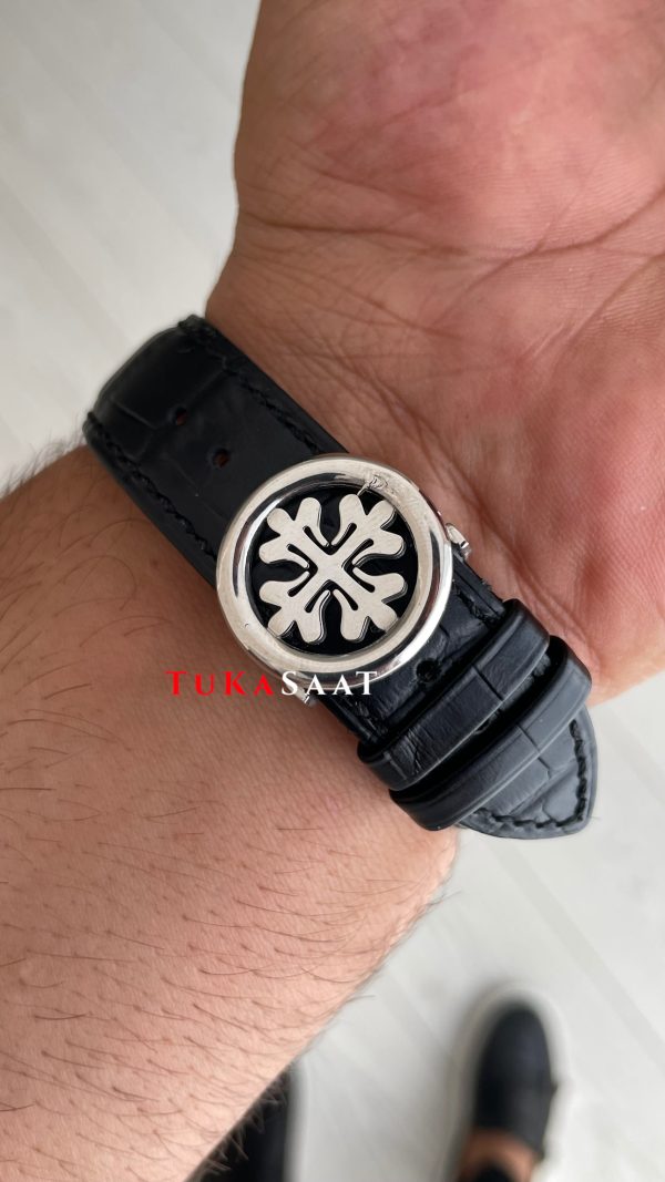 Patek Philippe Geneve Tourbillon Moonphase Skeleton Diamond Dial Beyaz Kadran 42 mm İskelet Taşlı Silver Replika Saat Patek Philippe Geneve Tourbillon Moonphase Skeleton Diamond Dial Beyaz Kadran 42 mm İskelet Taşlı Silver Replika Saat