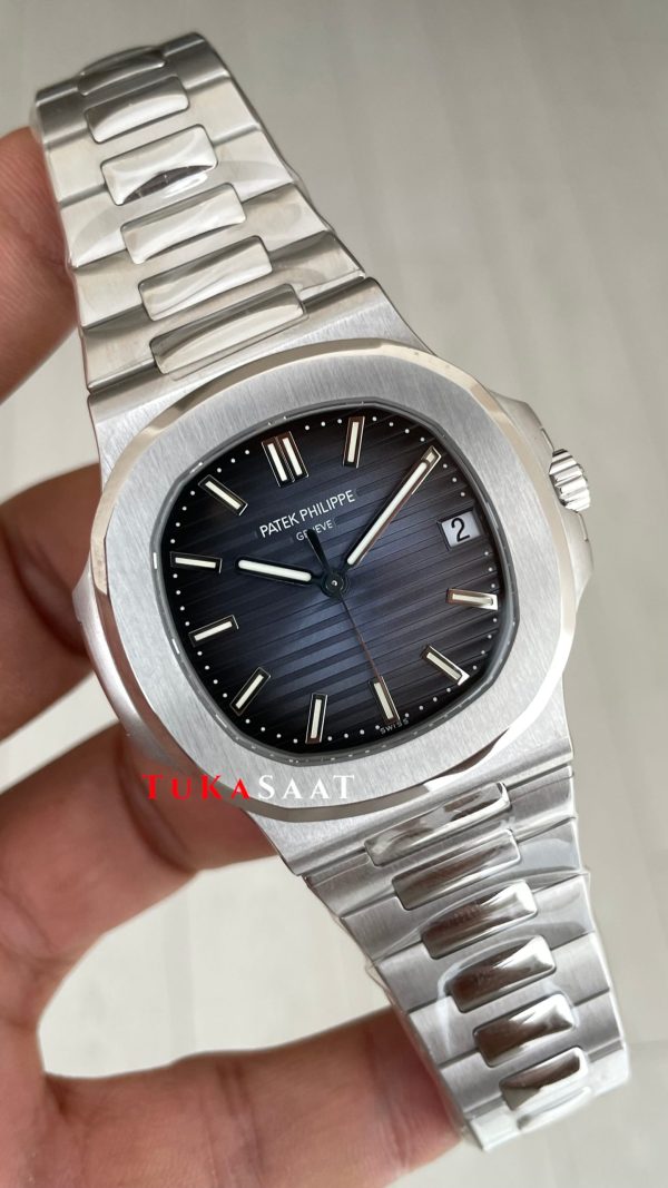 Patek Philippe Nautilus 5711 Mavi Kadran 40mm Super Clone Swiss ETA Saat PP Factory Patek Philippe Nautilus 5711 Mavi Kadran 40mm Super Clone Swiss ETA Saat PP Factory