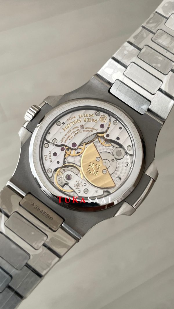 Patek Philippe Nautilus 5712 Moonphase Power Reserve Mavi Kadran 40mm Super Clone Swiss ETA Saat PP Factory