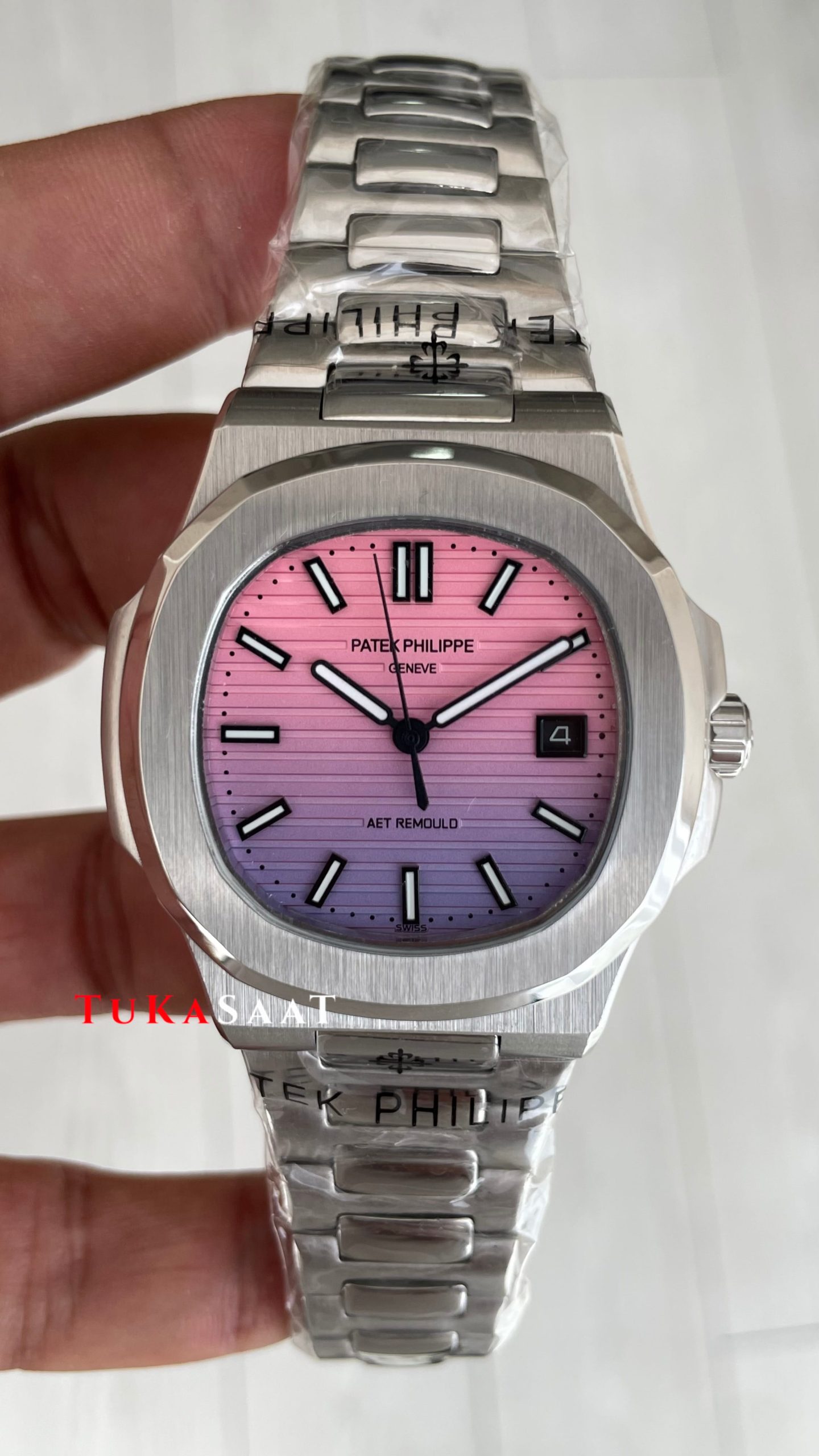 Patek Philippe Nautilus Aet Remould 5711 Bergen Sunrise 40 mm Replika Saat Patek Philippe Nautilus Aet Remould 5711 Bergen Sunrise 40 mm Replika Saat