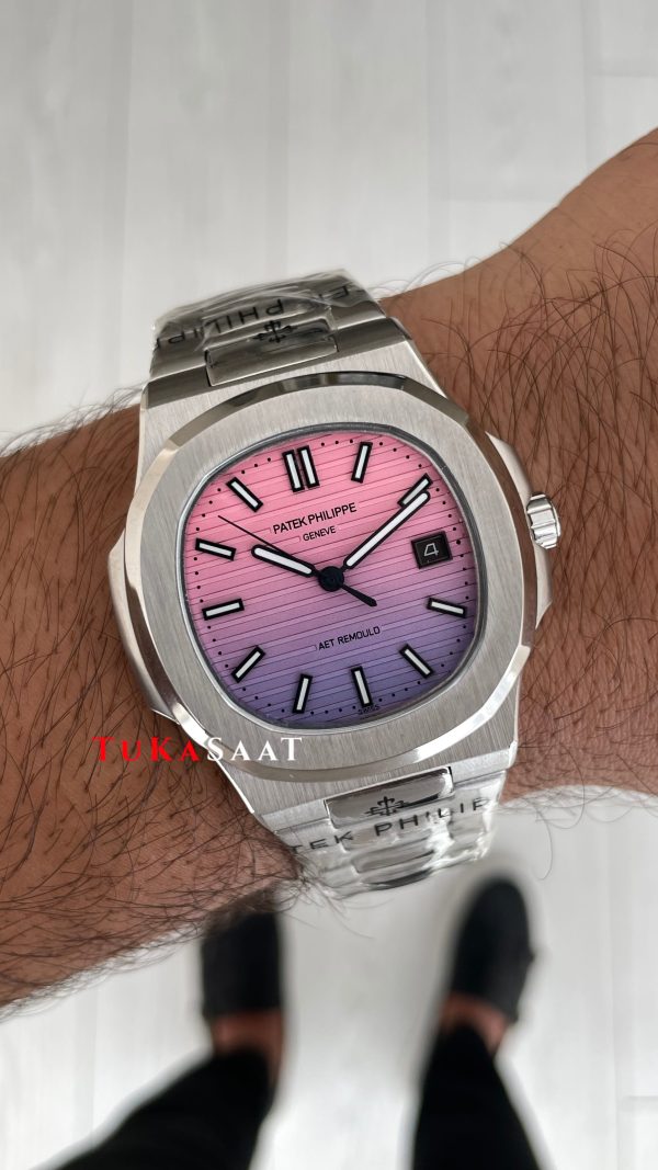 Patek Philippe Nautilus Aet Remould 5711 Bergen Sunrise 40 mm Replika Saat Patek Philippe Nautilus Aet Remould 5711 Bergen Sunrise 40 mm Replika Saat