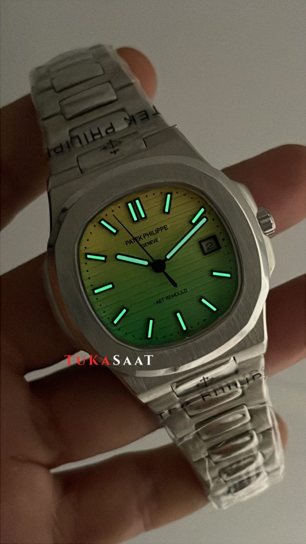 Patek Philippe Nautilus Aet Remould Hawaii Sunset 5711 Silver 40 mm Replika Saat Patek Philippe Nautilus Aet Remould Hawaii Sunset 5711 Silver 40 mm Replika Saat
