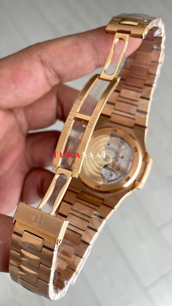 Patek Philippe Nautilus Chocolate 5711R Brown Dial 40 mm Rose Gold Super Clone Swiss ETA Saat PP Factory Patek Philippe Nautilus Chocolate 5711R Brown Dial 40 mm Rose Gold Super Clone Swiss ETA Saat PP Factory