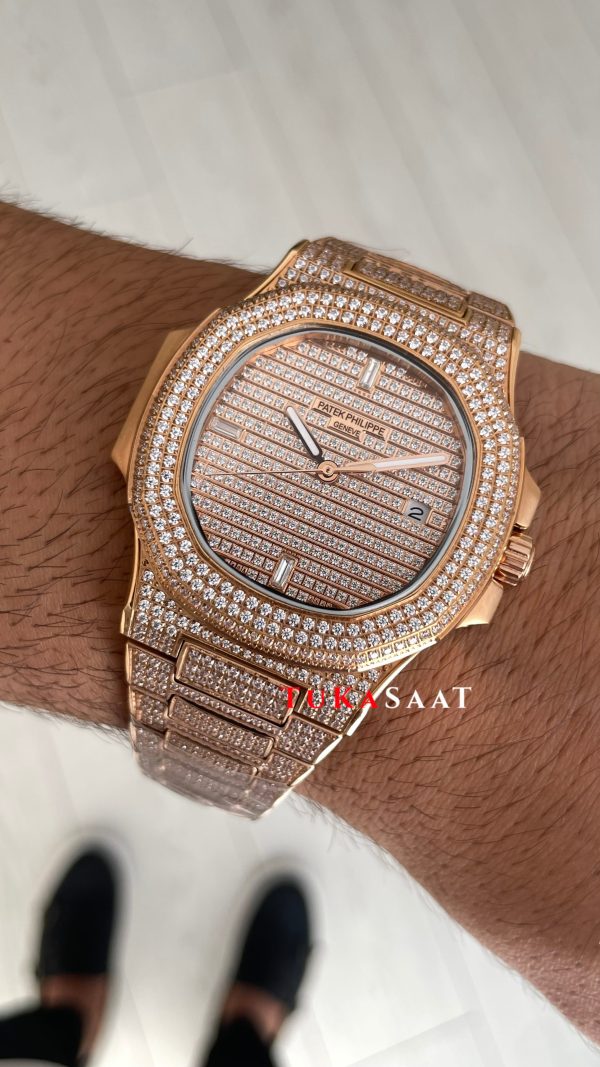Patek Philippe Nautilus Diamond 5711 Taşlı Rose 40 mm Replika Saat