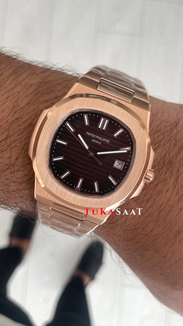 Patek Philippe Nautilus Kahverengi Kadran 5711 Rose 40mm Replika Saat