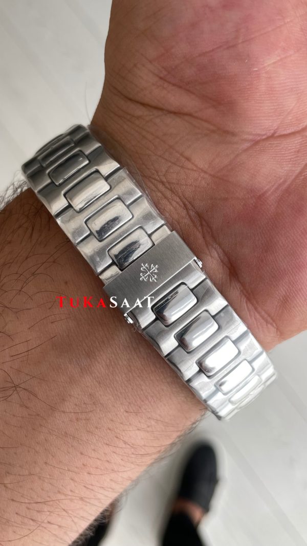 Patek Philippe Nautilus Mavi 5711 Replika Saat Patek Philippe Nautilus Mavi 5711 Replika Saat