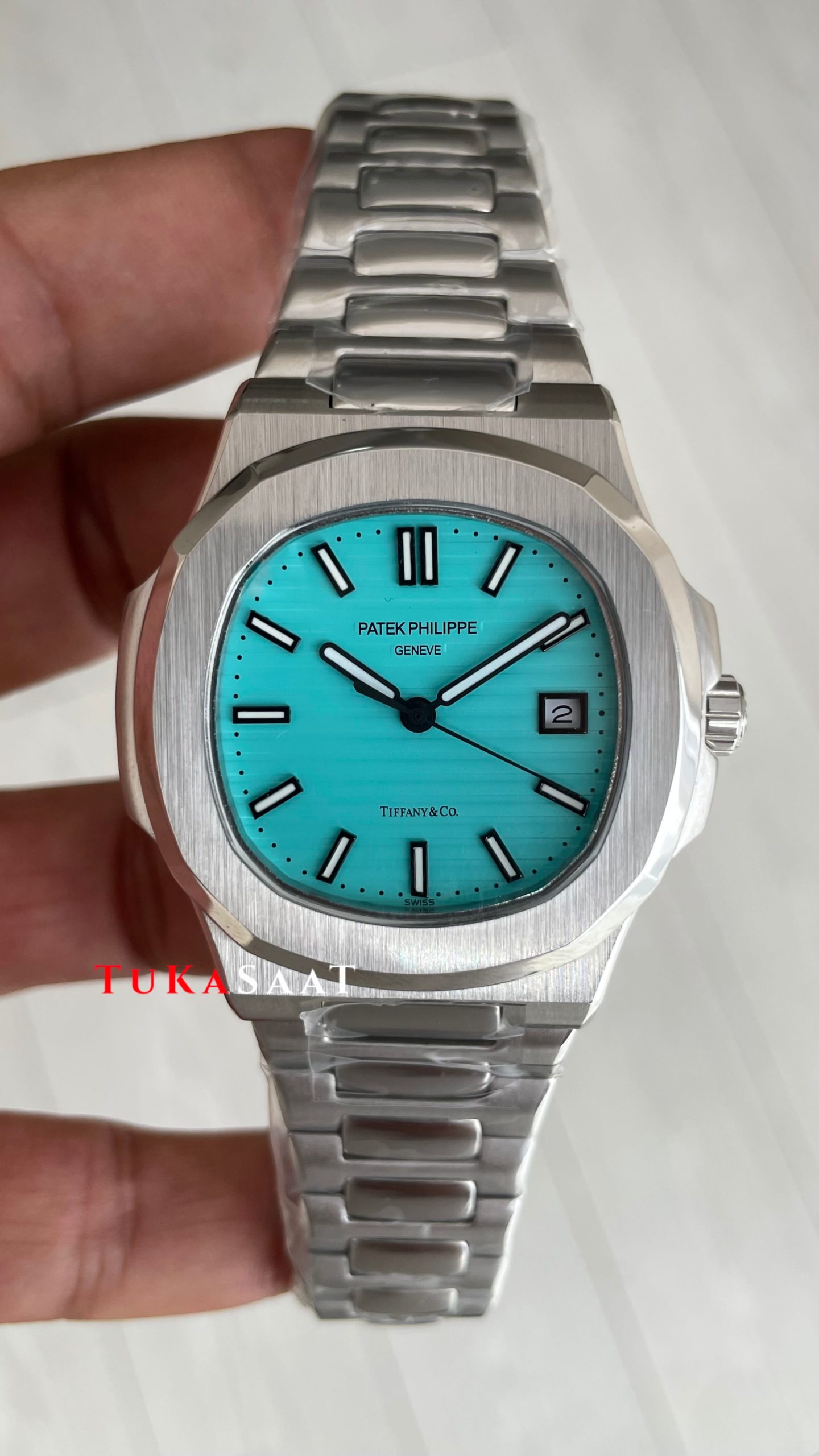 Patek Philippe Nautilus Tiffany 5711 Silver 40 mm Replika Saat Patek Philippe Nautilus Tiffany 5711 Silver 40 mm Replika Saat