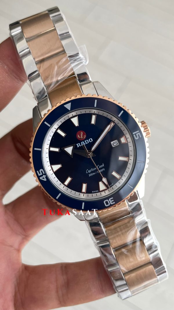 Rado Captain Cook Mavi Oyster Two Tone Rose Rado Captain Cook Mavi Oyster Two Tone Rose