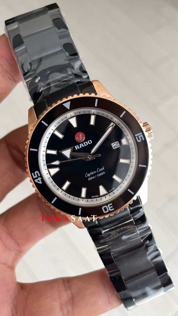 Rado Captain Cook Siyah Oyster PVD Black Rado Captain Cook Siyah Oyster PVD Black