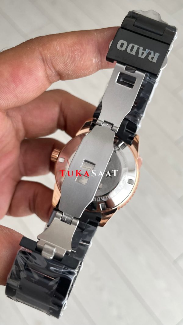 Rado Captain Cook Siyah Oyster PVD Black Rado Captain Cook Siyah Oyster PVD Black