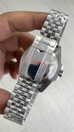 Rolex Bruce Wayne Gmt Master II 126710GRNR Jubilee 40mm Replika Saat