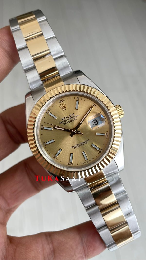 Rolex Datejust Champagne 126333 Oyster Two Tone Gold Şampanya Kadran 41mm Replika Saat Rolex Datejust Champagne 126333 Oyster Two Tone Gold Şampanya Kadran 41mm Replika Saat