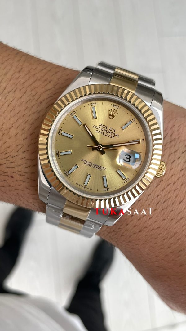 Rolex Datejust Champagne 126333 Oyster Two Tone Gold Şampanya Kadran 41mm Replika Saat Rolex Datejust Champagne 126333 Oyster Two Tone Gold Şampanya Kadran 41mm Replika Saat