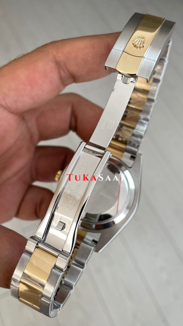 Rolex Datejust Champagne 126333 Oyster Two Tone Gold Şampanya Kadran 41mm Replika Saat Rolex Datejust Champagne 126333 Oyster Two Tone Gold Şampanya Kadran 41mm Replika Saat