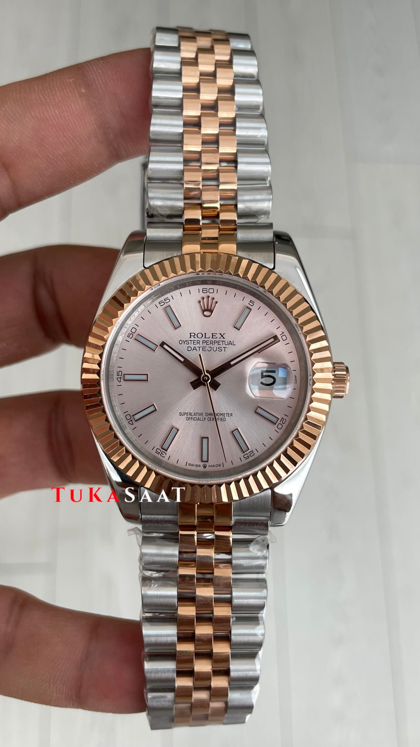 Rolex Datejust Sundust 126331 Jubilee 41mm Two Tone Rose Replika Saat Rolex Datejust Sundust 126331 Jubilee 41mm Two Tone Rose Replika Saat