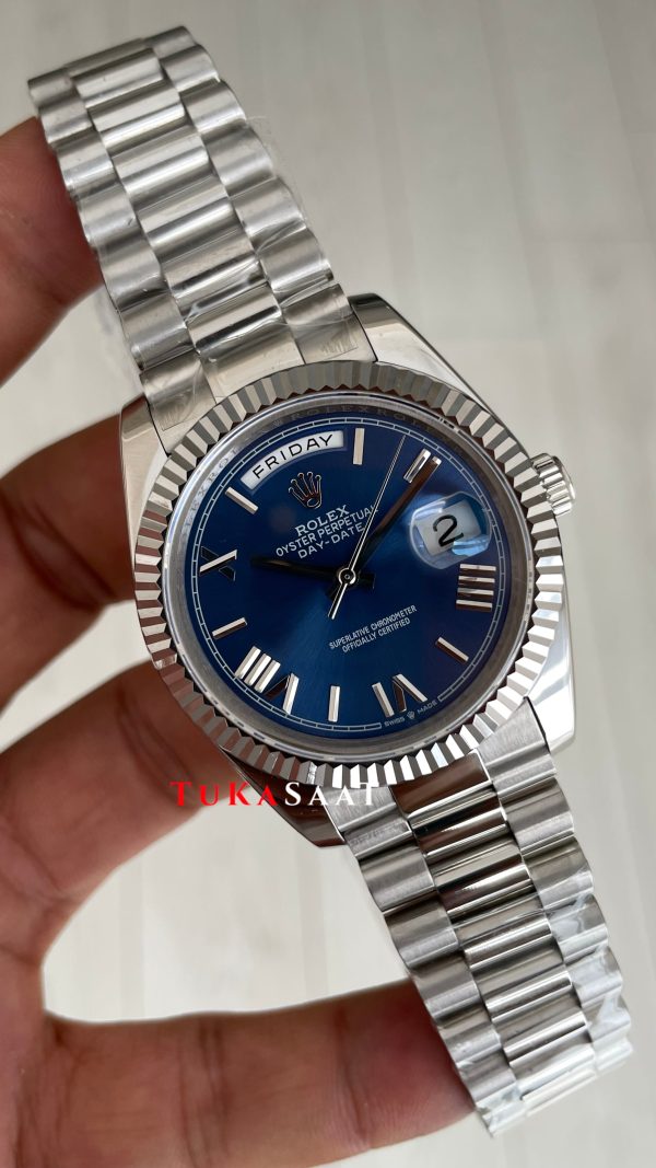 Rolex Day Date Mavi 228239 Blue Roman Dial 40mm Silver Replika Saat Rolex Day Date Mavi 228239 Blue Roman Dial 40mm Silver Replika Saat