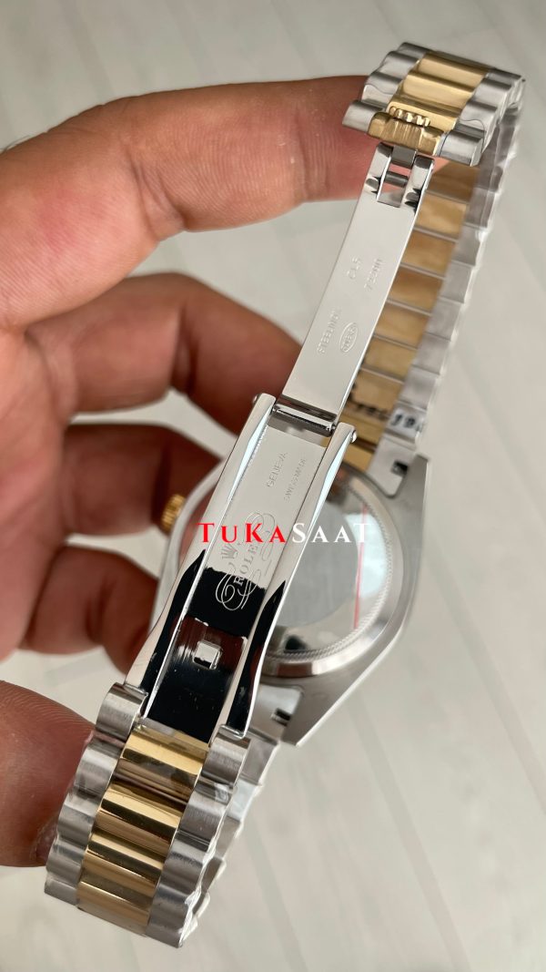 Rolex Day Date Pave Baguette Diamond 40mm Taşlı Kadran Two Tone Gold Replika Saat Rolex Day Date Pave Baguette Diamond 40mm Taşlı Kadran Two Tone Gold Replika Saat