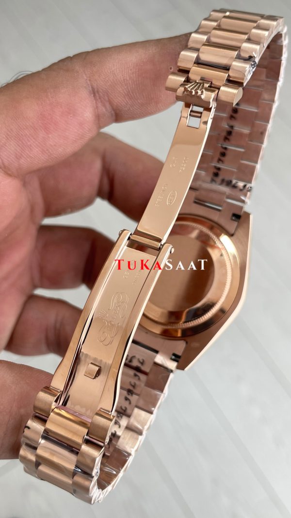 Rolex Day Date Slate Ombre 228235 Rose Arduvaz Kadran 40mm Replika Saat