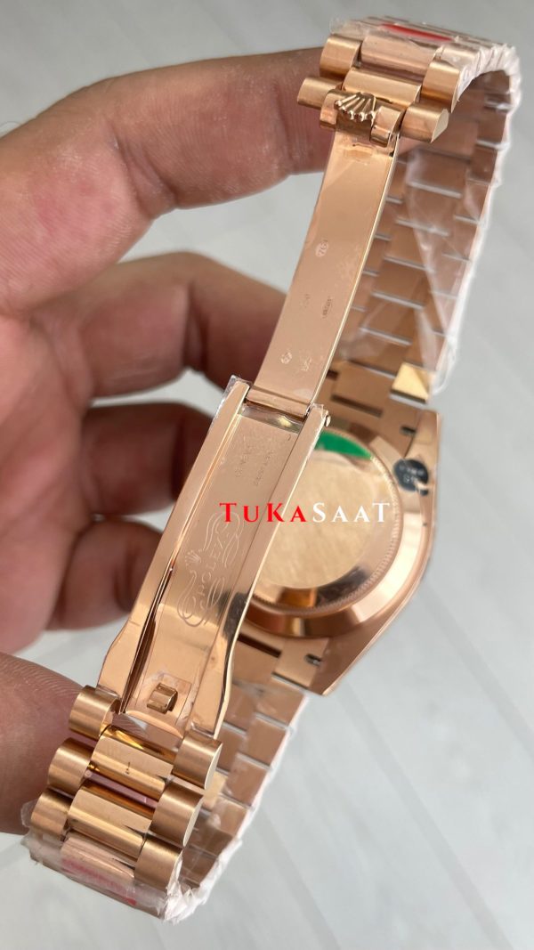 Rolex Day Date Yeşil 228235 Olive Green 40mm Rosegold Swiss ETA Saat GS Factory