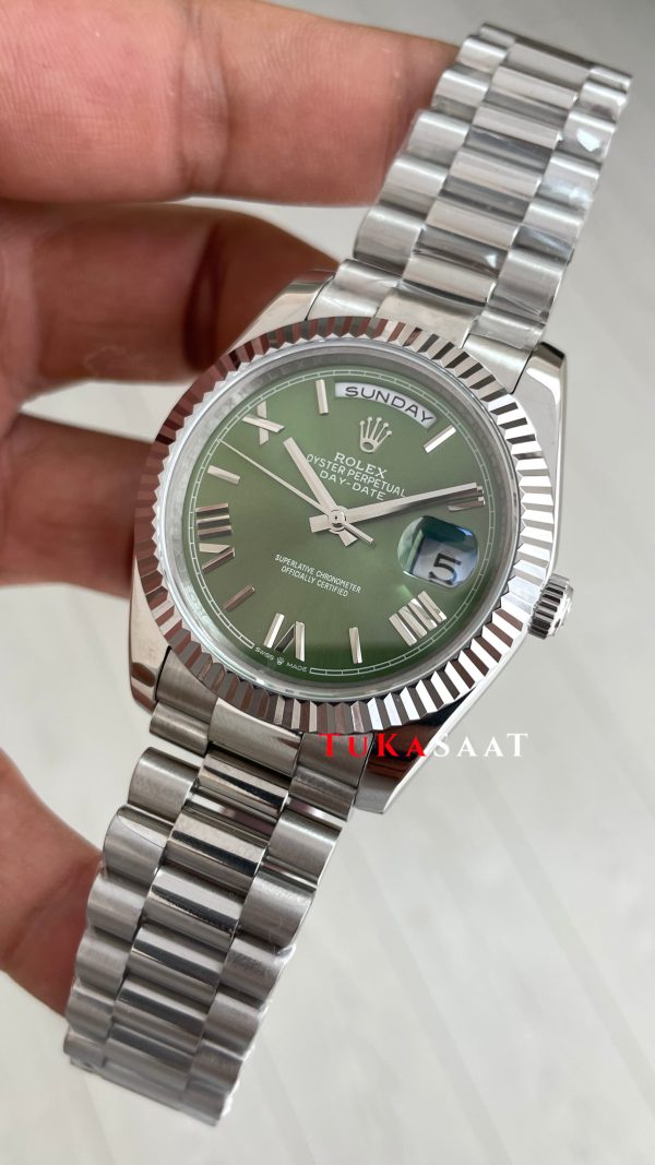 Rolex Day Date Yeşil Kadran 228239 Olive Green 40mm Replika Saat Rolex Day Date Yeşil Kadran 228239 Olive Green 40mm Replika Saat