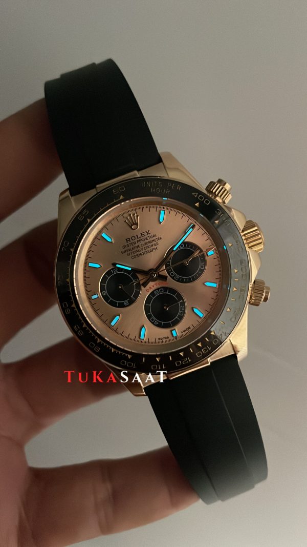 Rolex Daytona Pikachu 126518LN Gold Oysterflex 40mm Replika Saat Rolex Daytona Pikachu 126518LN Gold Oysterflex 40mm Replika Saat