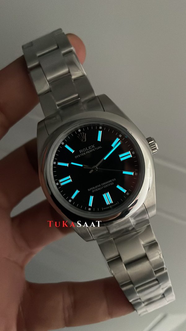 Rolex Oyster Perpetual 134300 Siyah 41mm Rolex Oyster Perpetual 134300 Siyah 41mm