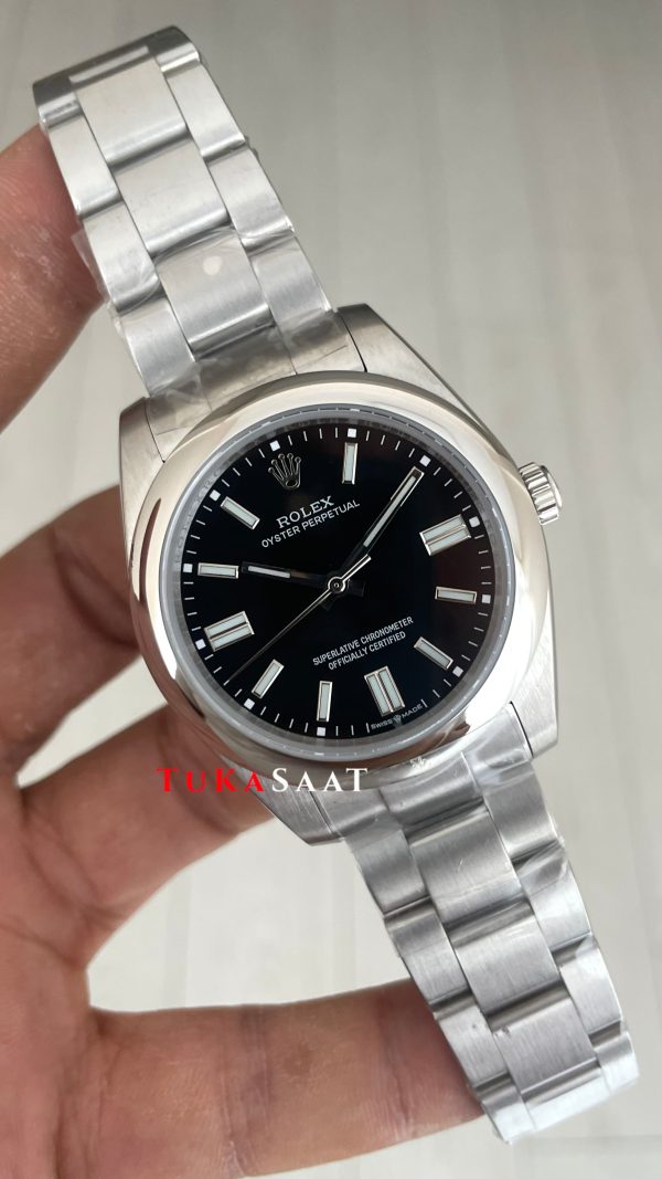 Rolex Oyster Perpetual 134300 Siyah 41mm Rolex Oyster Perpetual 134300 Siyah 41mm