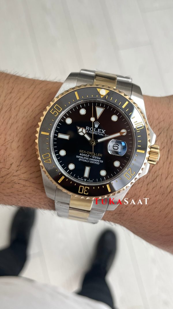 Rolex Sea Dweller 126603 Two Tone Gold 43mm Replika Saat Rolex Sea Dweller 126603 Two Tone Gold 43mm Replika Saat