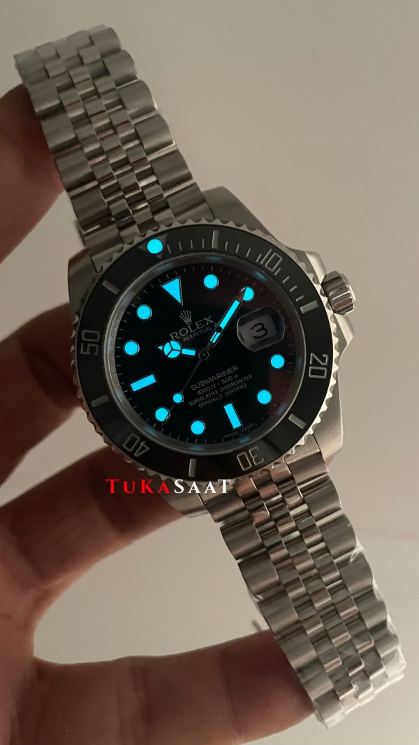Rolex Submariner Date 126610LN Jubilee 41mm Replika Saat