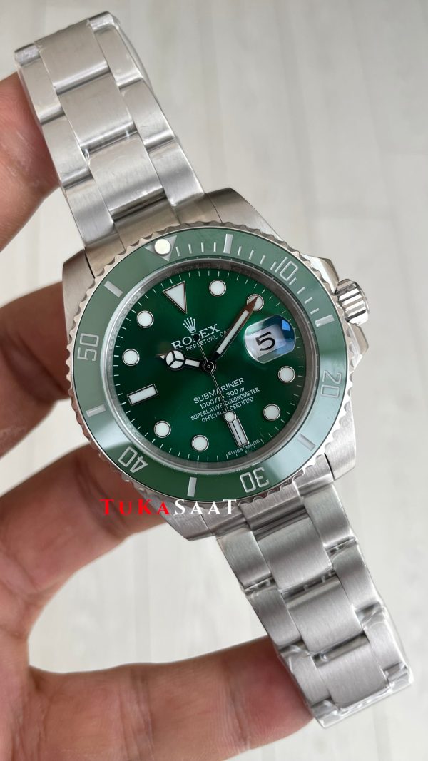 Rolex Submariner Hulk 116610LV Yeşil Kadran 40mm Replika Saat
