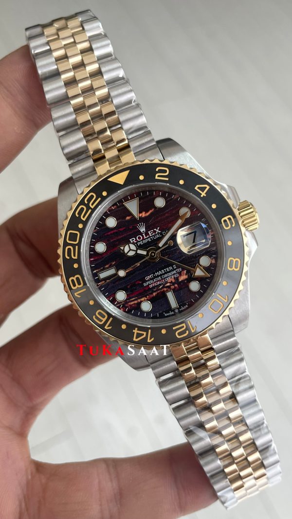 Rolex Tiger Iron Dial Zombie 126713GRNR Jubilee Gmt Master II Two Tone Gold 40 mm Replika Saat