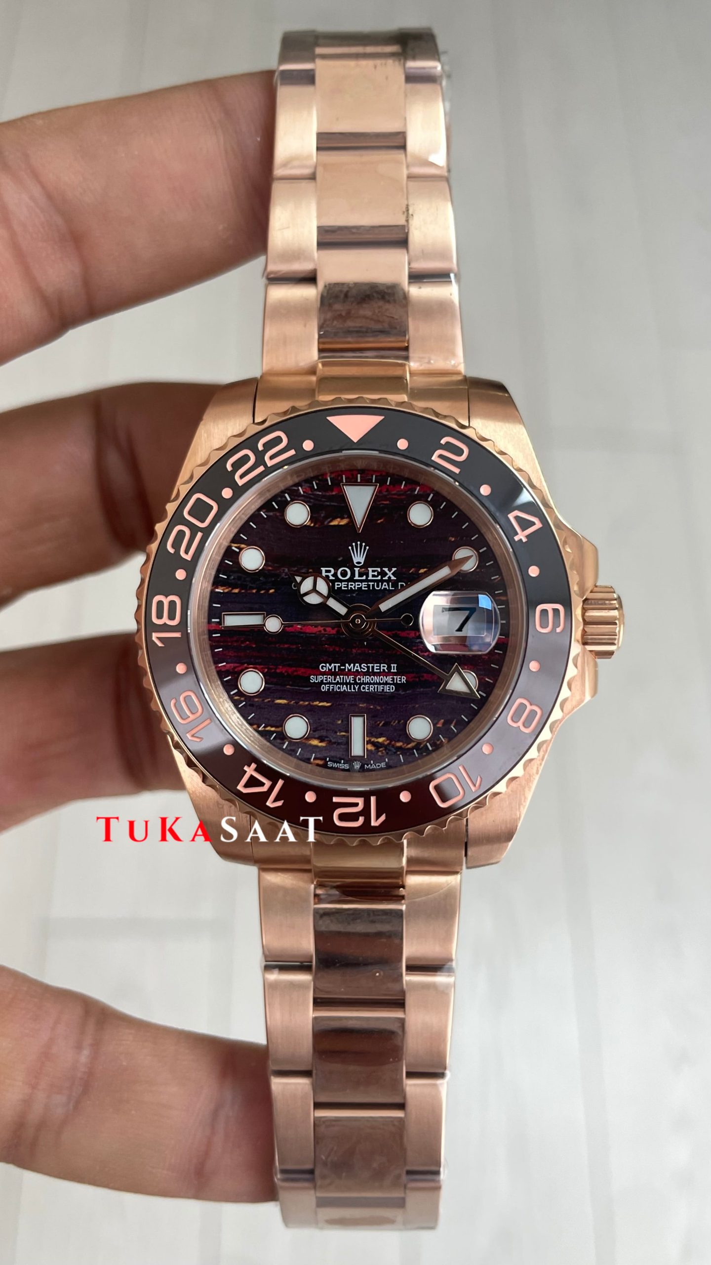 Rolex Tiger Iron Dial Chocolate 126715CHNR Gmt Master II Oyster 40mm Everosegold Replika Saat Rolex Tiger Iron Dial Chocolate 126715CHNR Gmt Master II Oyster 40mm Everosegold Replika Saat