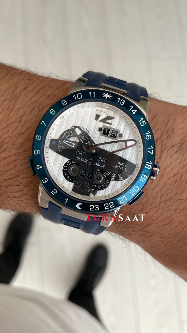 Ulysse Nardin El Toro GMT Perpetual Calendar Executive Beyaz Kadran 43mm Blue Silver Replika Saat