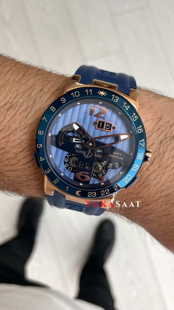 Ulysse Nardin El Toro GMT Perpetual Calendar Executive Mavi Kadran 43mm Rose Replika Saat