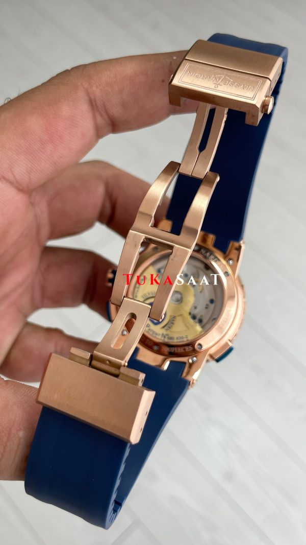 Ulysse Nardin El Toro GMT Perpetual Calendar Executive Mavi Kadran 43mm Rose Replika Saat