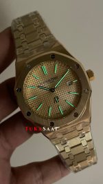 Audemars Piguet Royal Oak Jumbo Extra Thin Gold 15202 Replika Saat