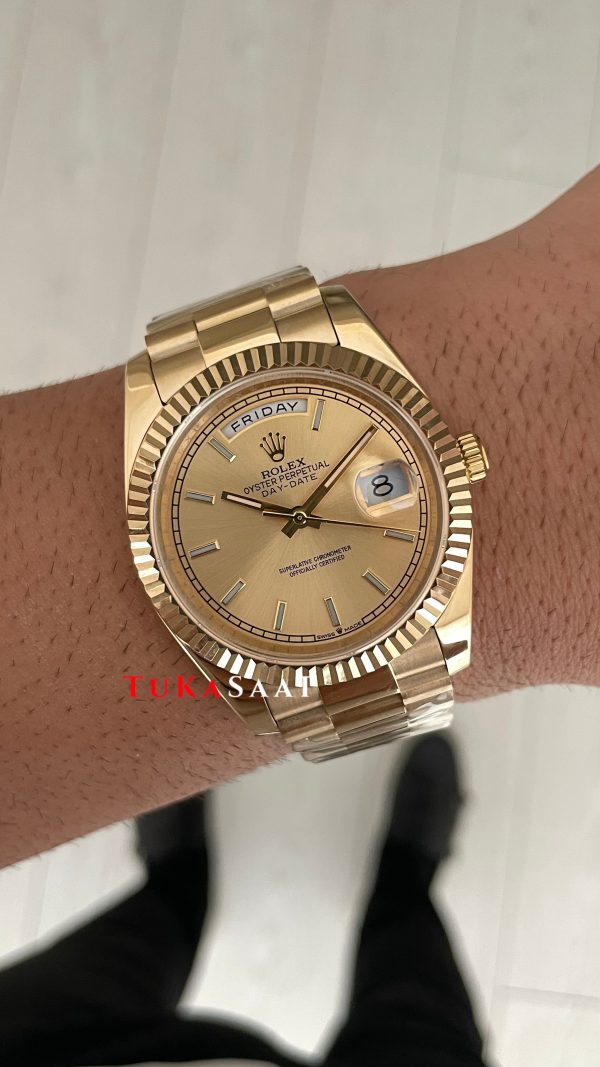 Rolex Day Date Champagne 228238 President 40mm Gold Replika Saat