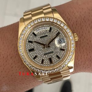 Rolex Day Date Pave Baguette Diamond 40mm Taşlı Kadran Gold Replika Saat