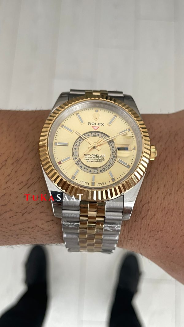 Rolex Sky Dweller Champagne 336933 Jubilee 42mm Two Tone Gold Replika Saat Rolex Sky Dweller Champagne 336933 Jubilee 42mm Two Tone Gold Replika Saat