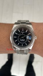 Rolex Sky Dweller Siyah 336934 Oyster 42mm Replika Saat
