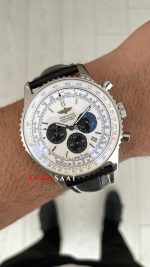 Breitling Navitimer B01 Chronograph Panda AB0127 Beyaz Kadran 45mm Erkek Kol Saati