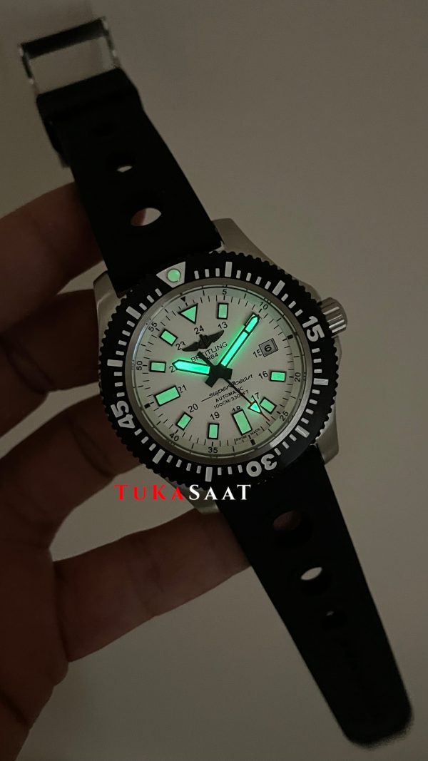 Breitling Superocean II Beyaz Y17393 Kauçuk 44mm Replika Saat