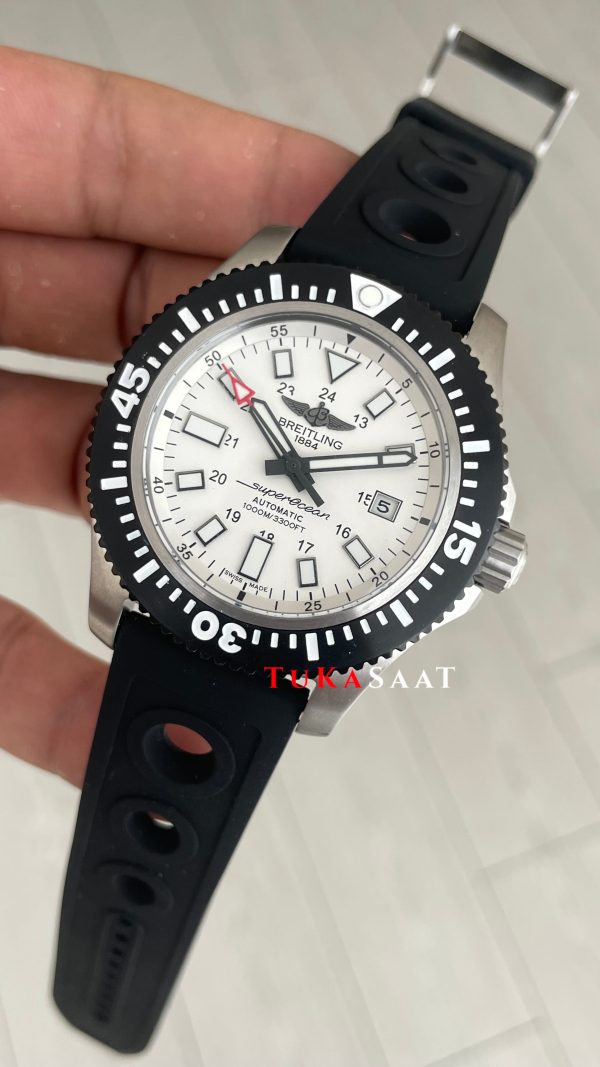 Breitling Superocean II Beyaz Y17393 Kauçuk 44mm Replika Saat