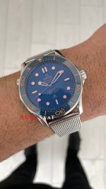 Omega Seamaster Diver 300M James Bond 007 Mavi Kadran 42mm Replika Saat