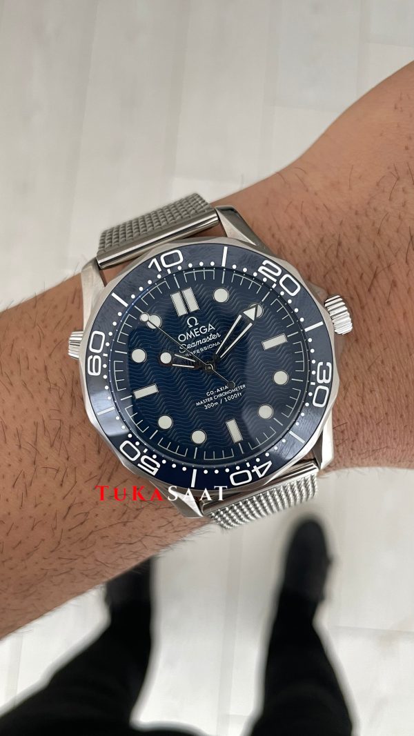 Omega Seamaster Diver 300M James Bond 007 Mavi Kadran 60th Anniversary 42mm Replika Saat