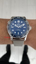 Omega Seamaster Diver 300M James Bond 007 Mavi Kadran 60th Anniversary 42mm Replika Saat