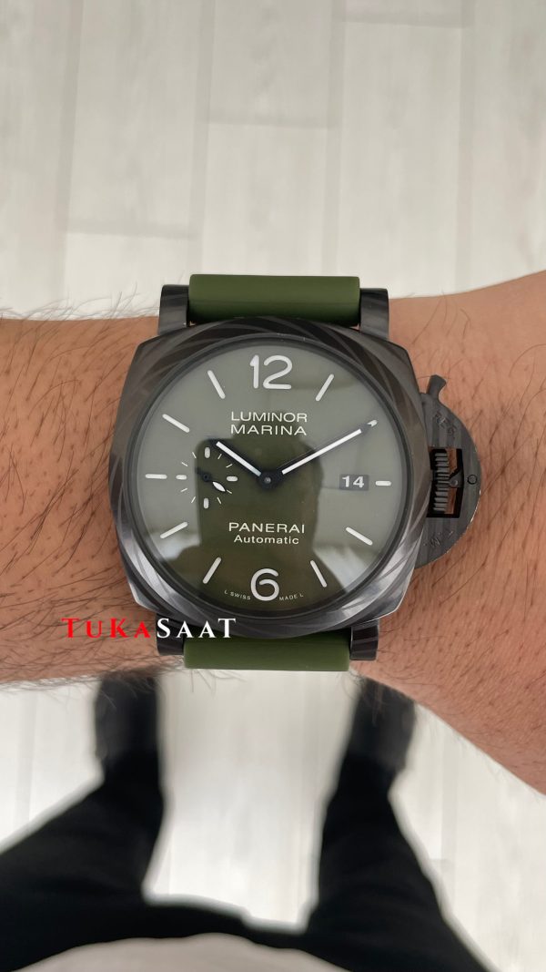 Panerai Luminor Marina Carbotech PAM01526 Yeşil 44mm Erkek Kol Saati