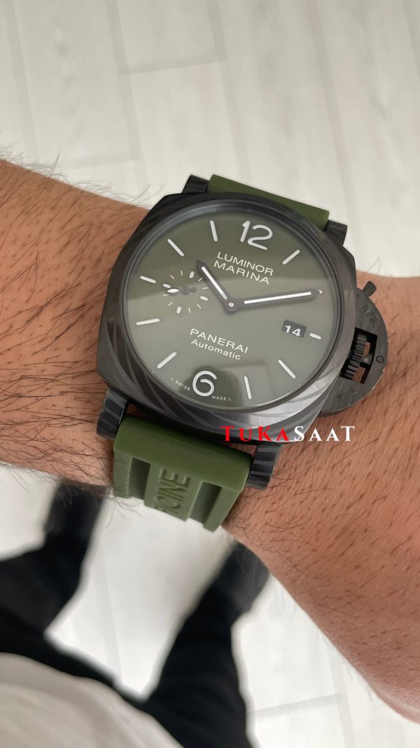 Panerai Luminor Marina Carbotech PAM01526 Yeşil 44mm Erkek Kol Saati