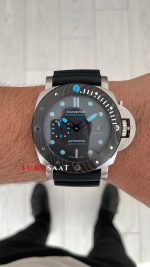 Panerai Submersible 1950 3 Days Amagnetic Titanium PAM01389 Siyah Kauçuk 47mm Replika Saat